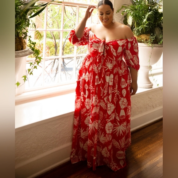 Red Eloquii tie front dress - Picture 2 of 6